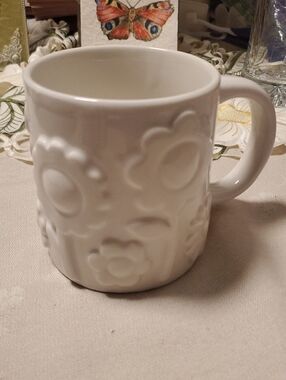 White Embossed Floral Ceramic Mug